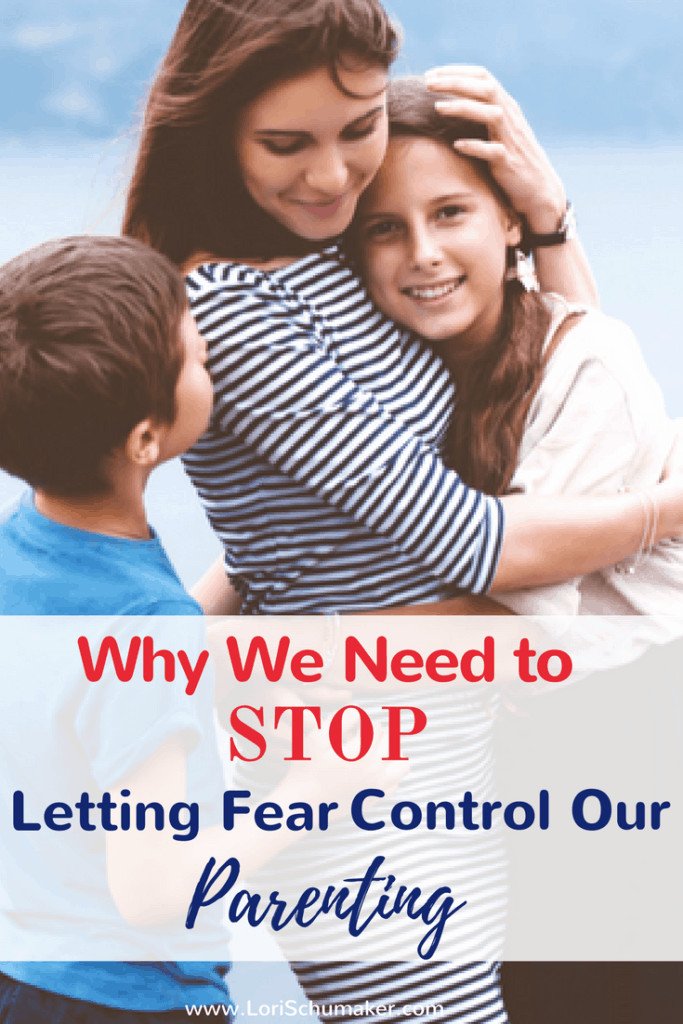 Lord, Give Me the Strength to Parent Without Fear: Why We Need to Stop Letting Fear Control Our Parenting #prayer #motherhood #praying #christianparenting #hope#parenting